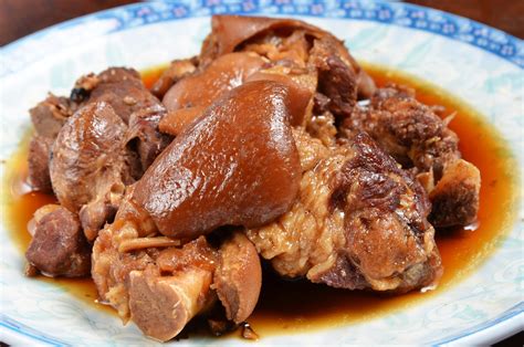 Chinese Braised Kurobuta Pork Knuckle 20000 2500 Grams Sirin Farm