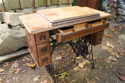 Singer Treadle Sewing Machine 1914 Collectors Weekly