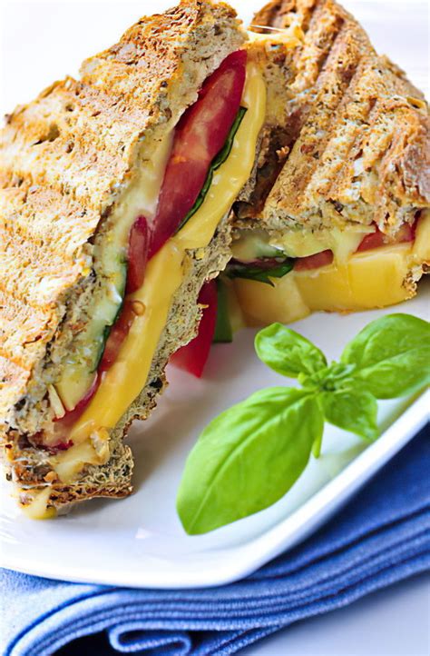 Sandwich Toast Au Cheddar Et Bacon Recette Facile Et Rapide Un Jour