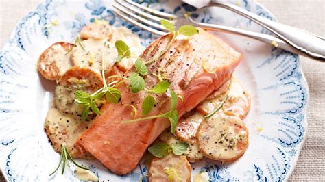 Lachsfilet Auf Rosmarin Süßkartoffeln Rezept Selbst Machen Alnatura