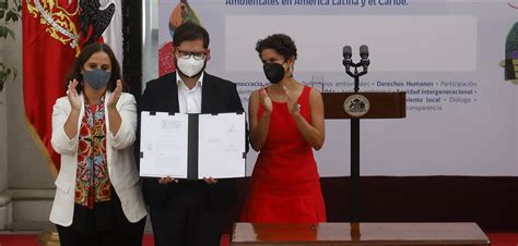 Boric firma acuerdo para aprobar Tratado de Escazú Somos un Gobierno