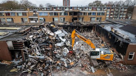 Live Persconferentie Over Explosie Rotterdam Zuidwijk Nu Nl