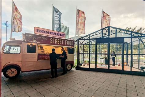 Roncalli S Weihnachtsmarkt In D Sseldorf Ein Magisches Erlebnis Am