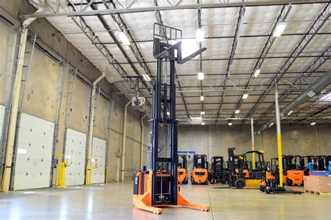 Electric Pallet Stackers Mid Florida Material Handling