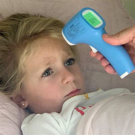 Vicks Non Contact Infrared Thermometer Touchless And Fast Forehead Food And Bath Thermometer