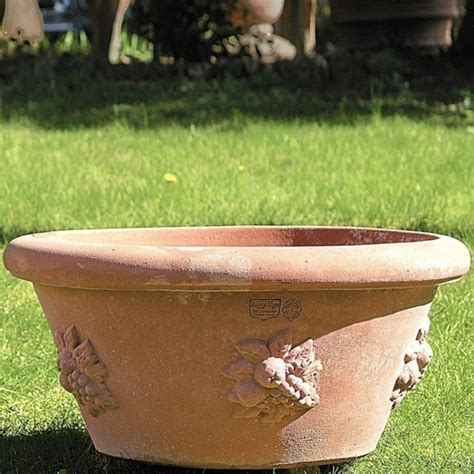 Basin Pot With Fruit Poggi Ugo Terracotta Impruneta