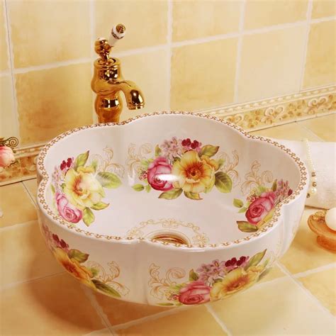 China Artistic Handmade Ceramic Bathroom Sinks Lavobo Round Countertop