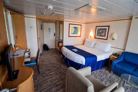 Grandeur Of The Seas Junior Suite Photos