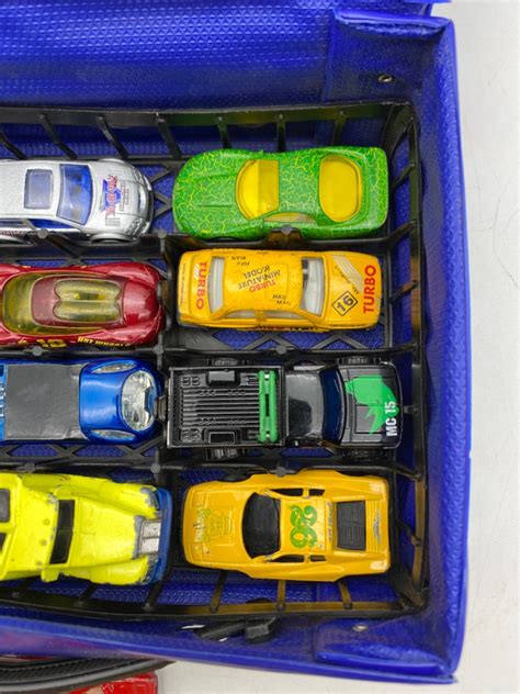 Lot Hot Wheels Carrying Case As Is With Cars Some Hot