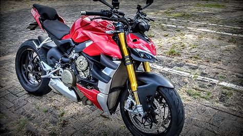 2024 Ducati Streetfighter V4 Packs A Lot Of Ponies YouTube