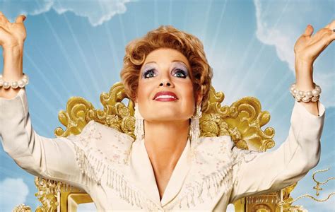 Oscars 2022 Los ojos de Tammy Faye ganó Mejor Maquillaje y Peinado