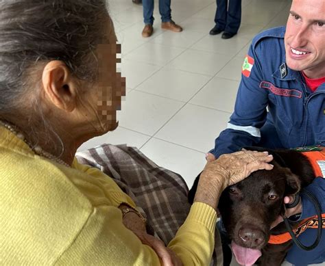 CBMSC EM CRICIÚMA DOA CERCA DE 400 LITROS DE LEITE PARA ASILO SÃO