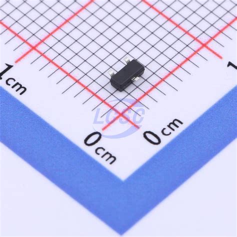 MCP1703T 5002E CB Microchip Tech Linear Voltage Regulators LDO