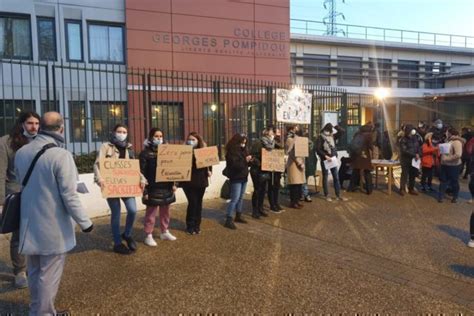 Hauts De Seine Un Coll Ge De Villeneuve La Garenne En Gr Ve Pour