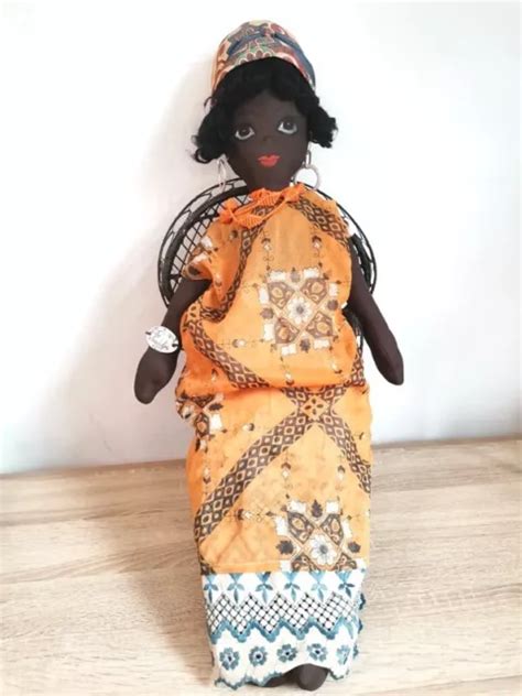 ANCIENNE GRANDE POUPÉE noire africaine fait main vintage retro EUR 5 00