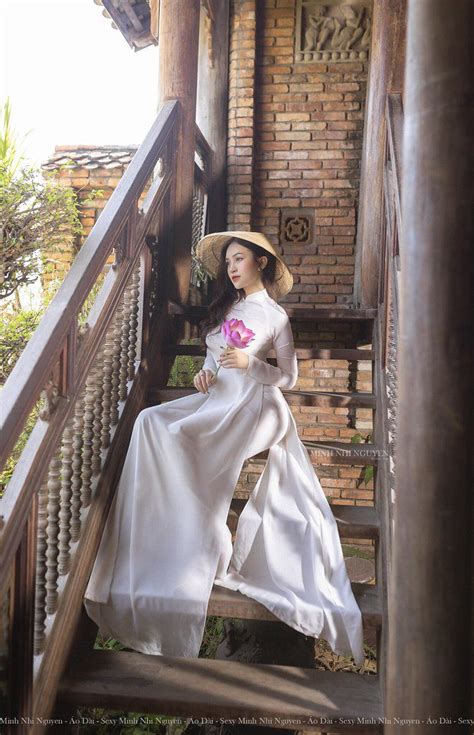 Bộ Ảnh Áo Dài Trắng Cực Sexy Tại Bảo Tàng FITO Quận Hình Sex Hình Gái Xinh Sexy