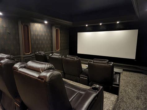 This battery park cinema theater has a hidden speakeasy bar 20