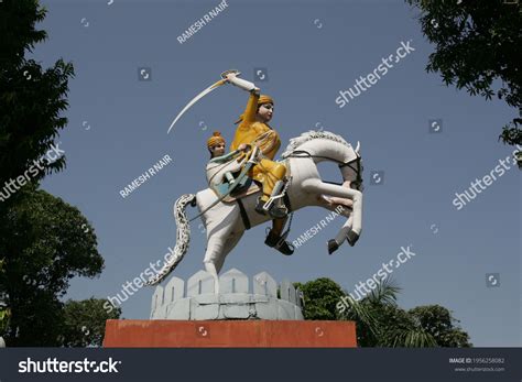 Statue Rani Lakshmibai Rani Jhansi Indian Stock Photo 1956258082 ...