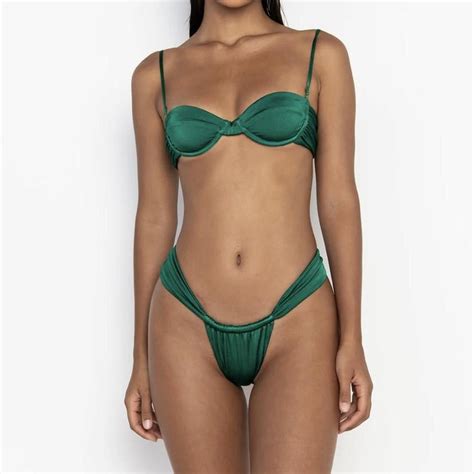 Sommer Swim Rylee Emerald Bikini Top Size XS Sold Depop