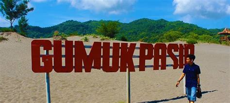 gumuk pasir parangkusumo wisata jogja tempat bermain sandboarding