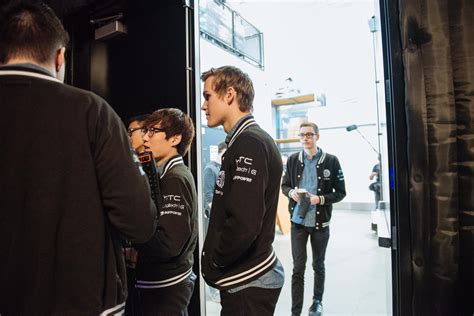 TSM FTX On Twitter Bjergsen Looking At That Booty T Co