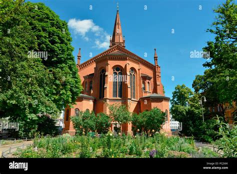 Zwoelf Apostles Church Fotos Und Bildmaterial In Hoher Aufl Sung Alamy