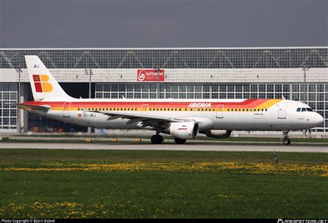 Ec Jej Iberia Airbus A Photo By Bj Rn D Wel Id