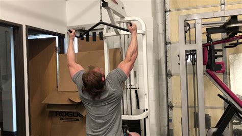 Neutral Grip Pulldowns Youtube