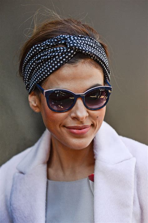 There Are Very Few Celebrities Who Love Hair Accessories More Than Black Turbans And Headbands