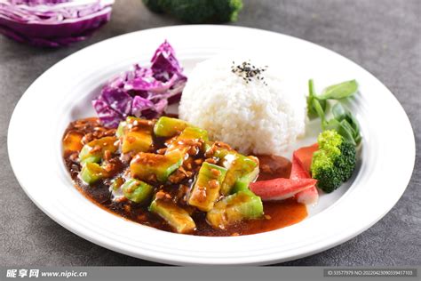 肉沫茄子盖饭摄影图传统美食餐饮美食摄影图库昵图网