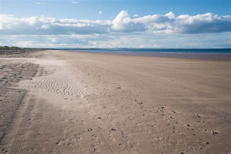 St Andrews Beach Stock Photos, Pictures & Royalty-Free Images - iStock