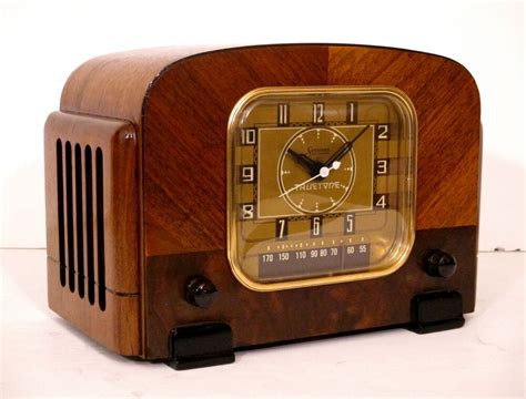 Old Antique Wood Truetone Vintage Tube Clock Radio Restored And Working