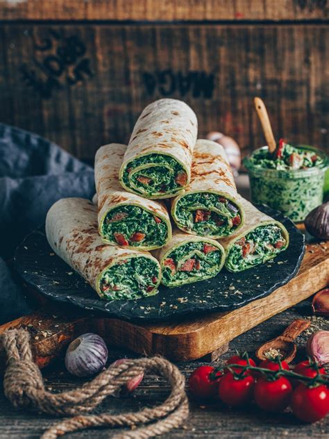 Spinach Wraps Tortillas With Cashew Cheese This Easy And Quick Recipe Is Vegan Gluten Free