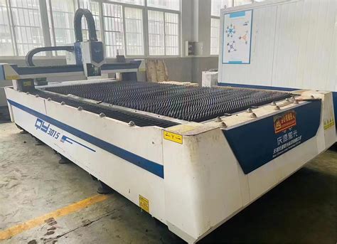 Used VIGERT 3000w CNC Laser Cutting Machine For Sale VIGERT