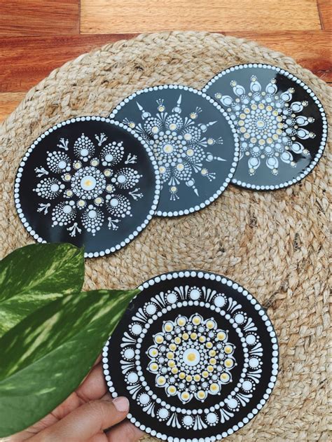 Posavasos Mandalas Con Puntillismo Puntillismo Mandalas Pintadas