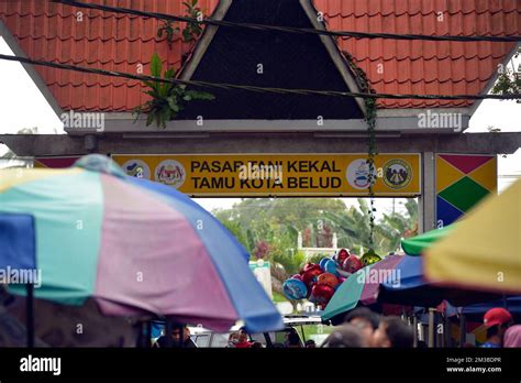 The Entrance To The Sunday Market Pasar Tani Kekal Tamu In Kota Belud