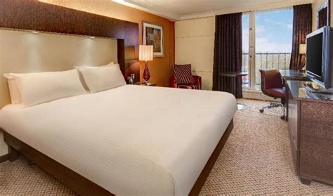 Hilton Birmingham Metropole Hotel in United Kingdom - Room Deals ...