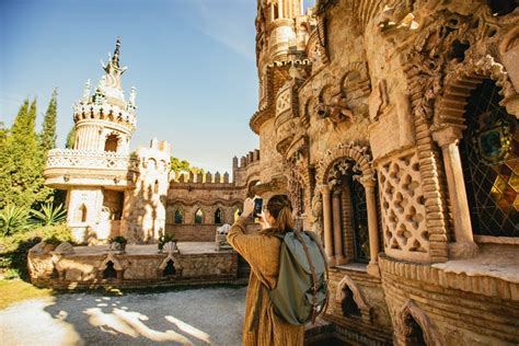 Visita Guiada Por El Castillo Monumento Colomares Benalm Dena