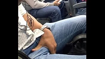 Loco Cachondo En El Bus XVIDEOS