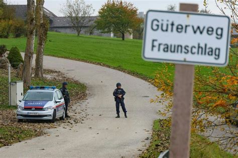 Österreich Bürgermeister und Jagdleiter erschossen Täter auf der