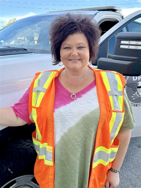 Bowling Funeral Home in London Kentucky: Where to Find Obituaries 5