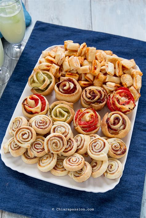 Stuzzichini Per Aperitivo Girelle Pasta Sfoglia Salatini Rustici