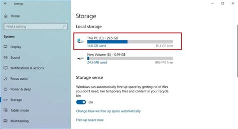 perbandingan lengkap mengenai perbedaan antara partisi  volume