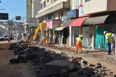 Obras Continuam Avançando Em Ruas Da área Central Jornal De Itatiba