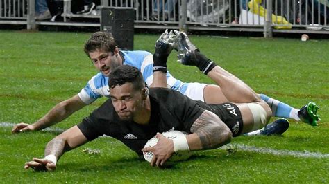 New Zealand 39 - 22 Argentina - Match Report & Highlights