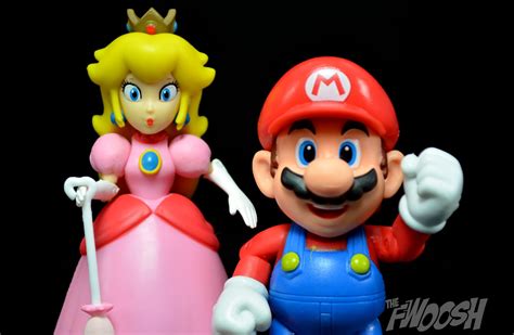 Jakks Pacific World Of Nintendo Princess Peach The Fwoosh