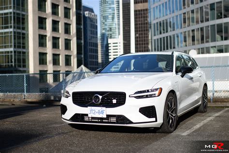 Review 2020 Volvo V60 T8 Polestar Engineered M G Reviews