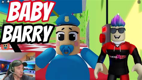 AHORA BARRY ES UN BEBE Y VIGILA LA PRISION De ROBLOX MOMENTOS