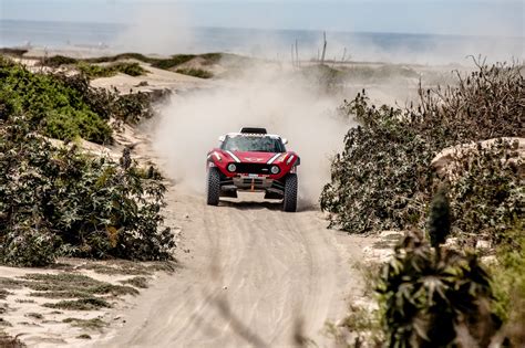 Fascinating Photo Gallery Of Dakar 2018 And Mini X Raid Team