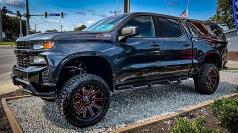 2020 Chevrolet Silverado 1500 Custom Trailboss 4x4 Lifted Backup